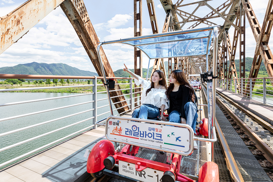 김해철교 레일바이크